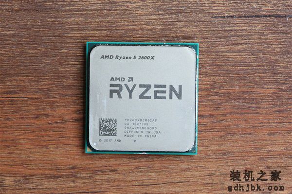 AMD全新二代锐龙Ryzen5 2600X盒装自带CPU散热器吗？